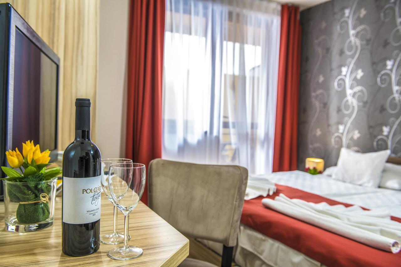 Hotel Sunshine Budapest Bagian luar foto