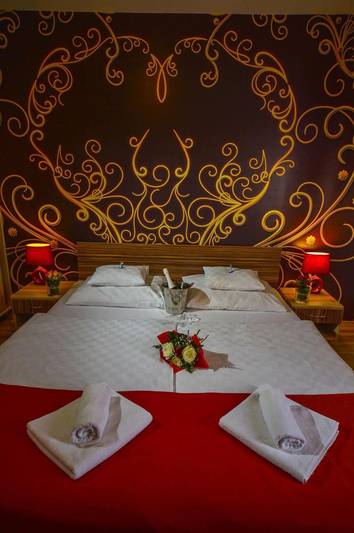 Hotel Sunshine Budapest Bagian luar foto