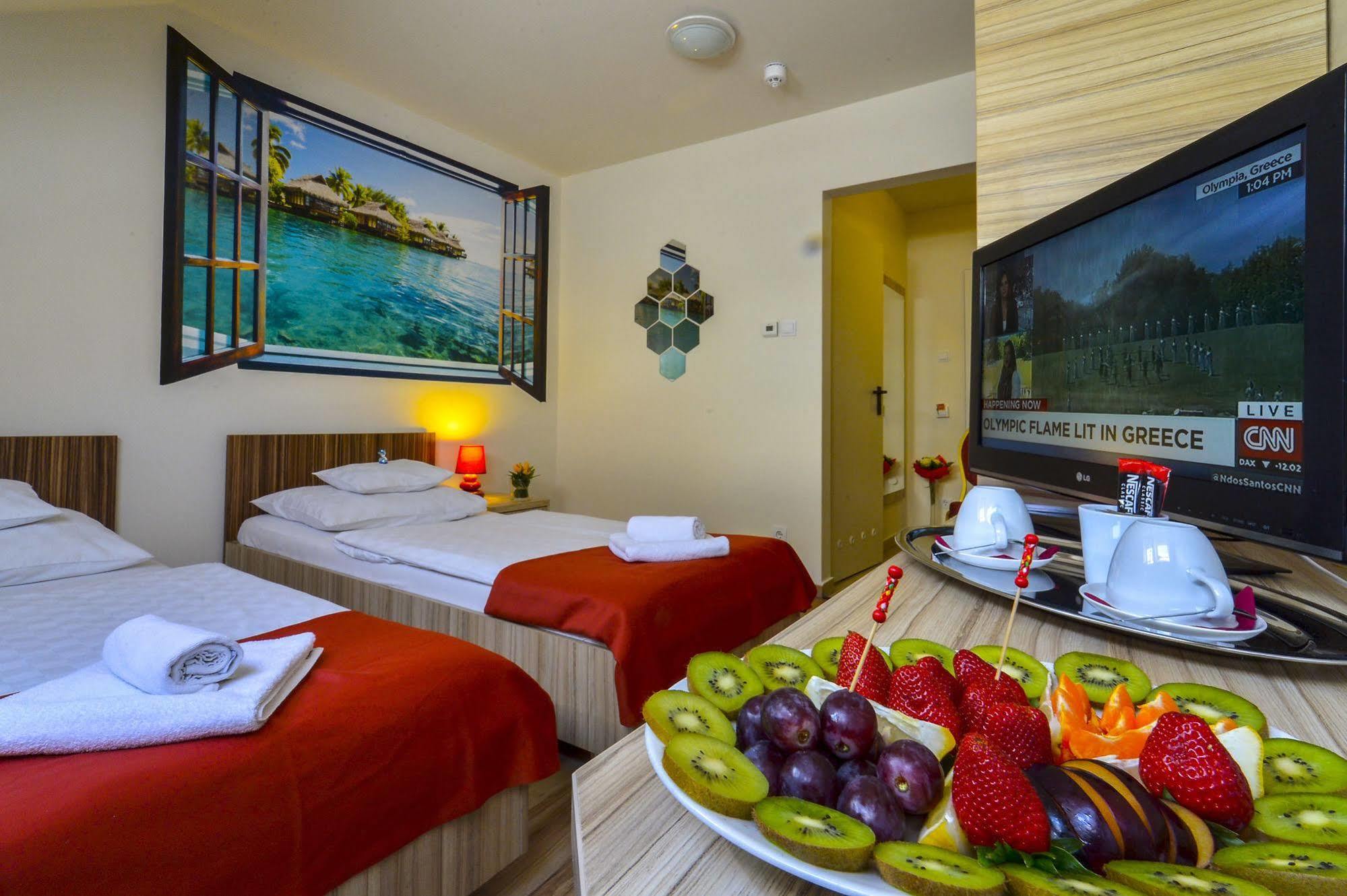Hotel Sunshine Budapest Bagian luar foto