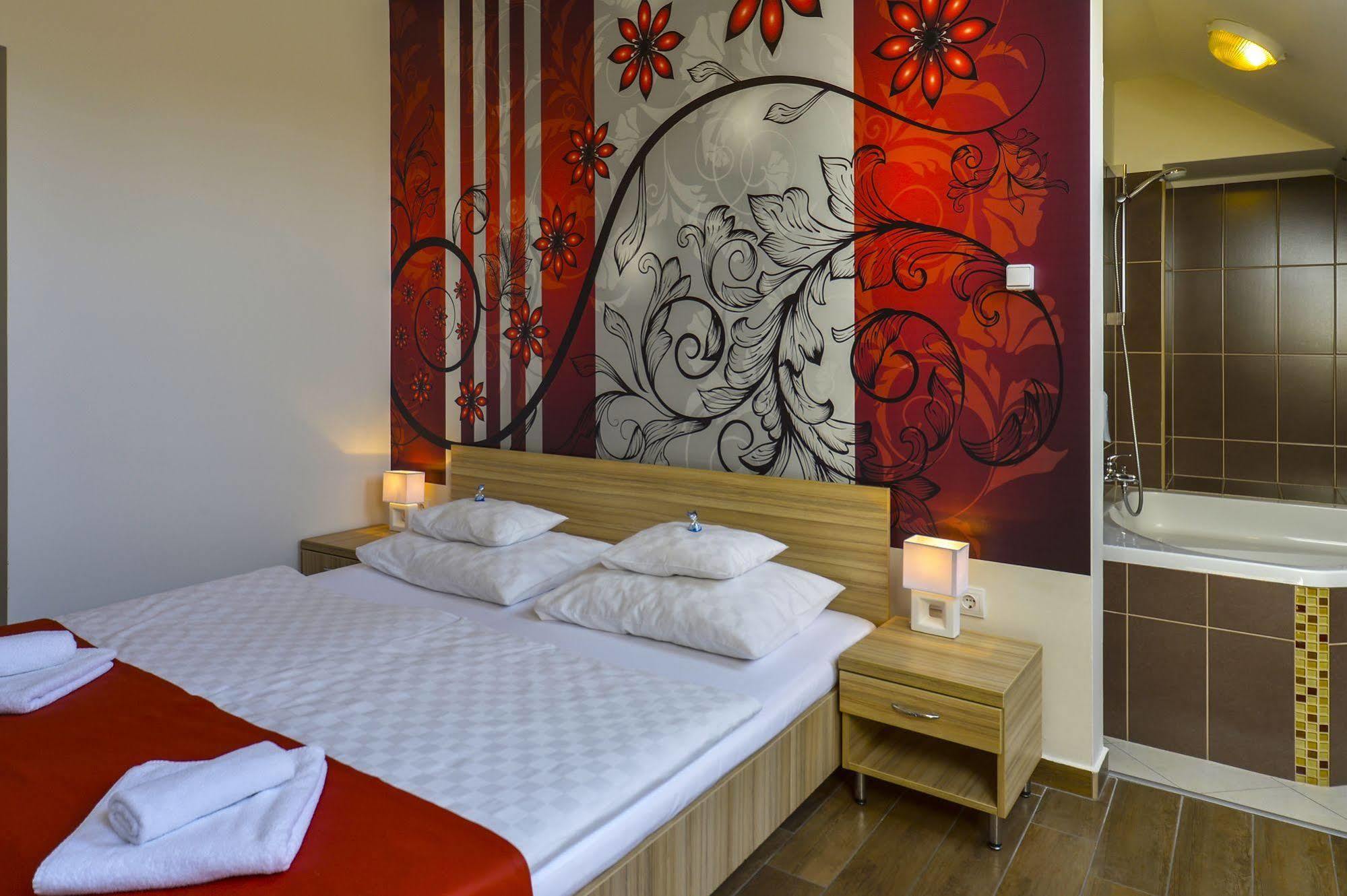 Hotel Sunshine Budapest Bagian luar foto