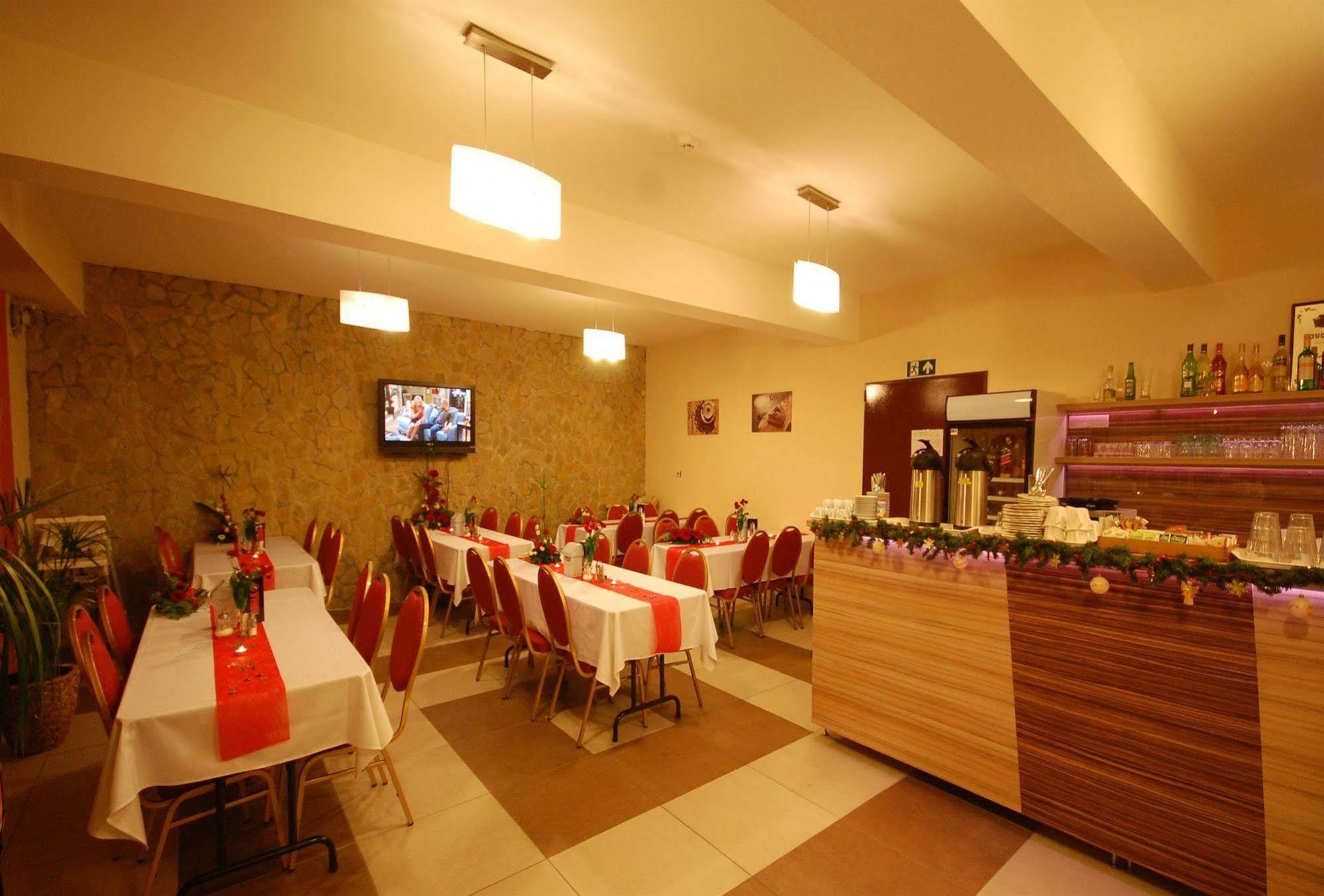 Hotel Sunshine Budapest Bagian luar foto