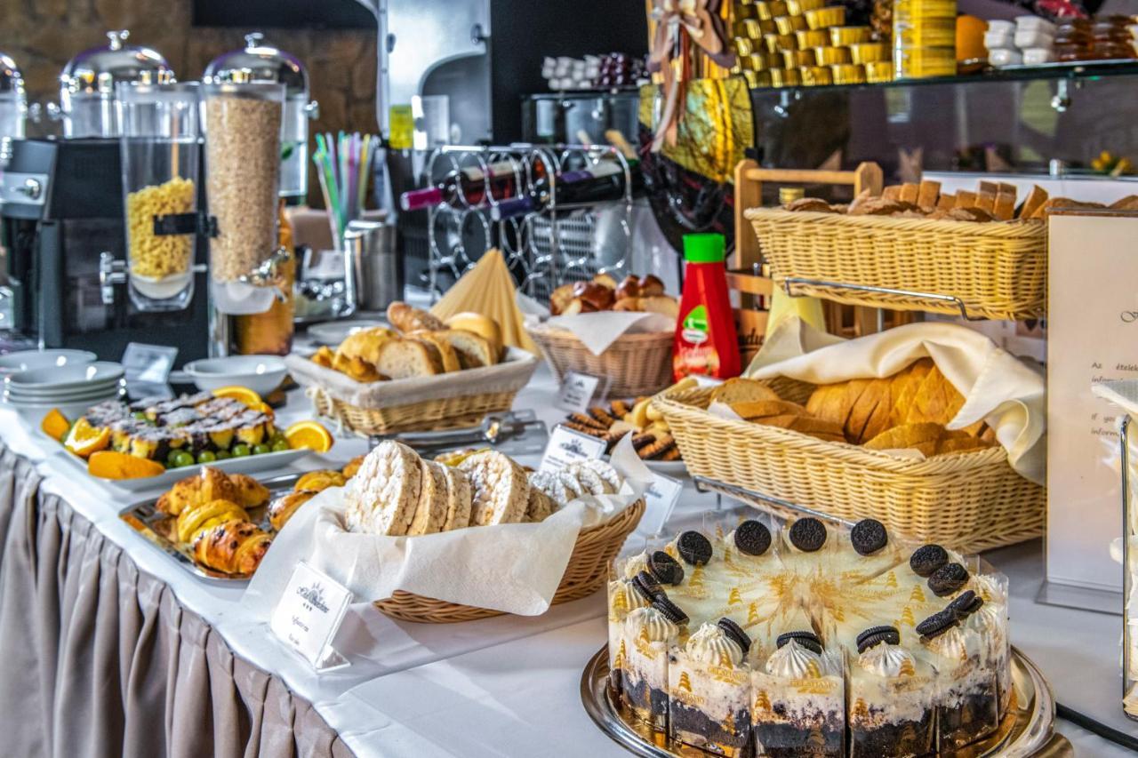 Hotel Sunshine Budapest Bagian luar foto