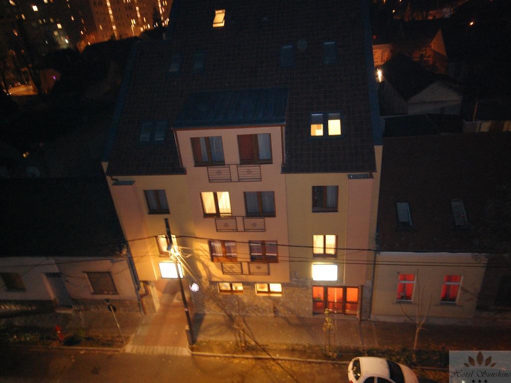 Hotel Sunshine Budapest Bagian luar foto