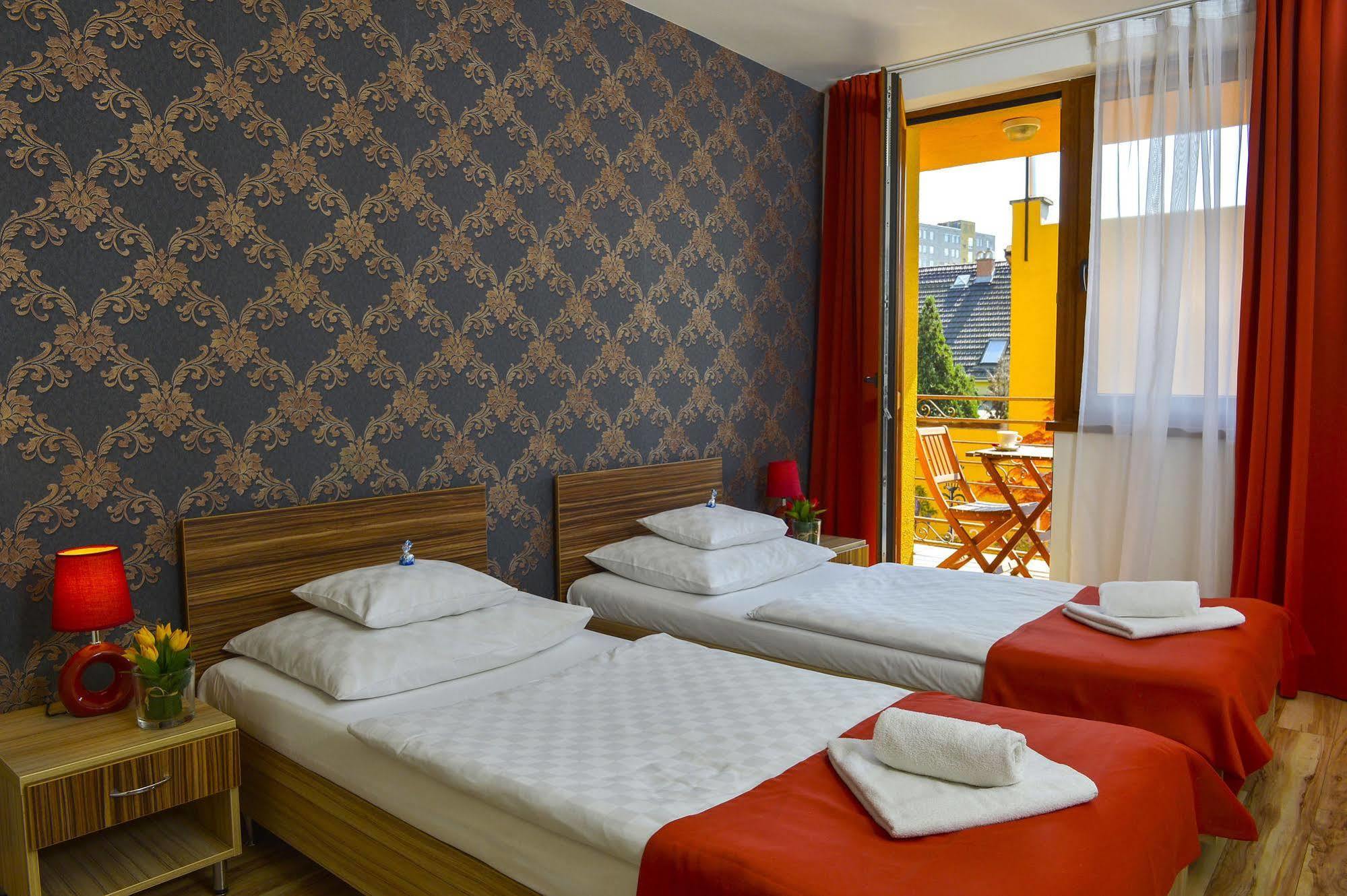 Hotel Sunshine Budapest Bagian luar foto